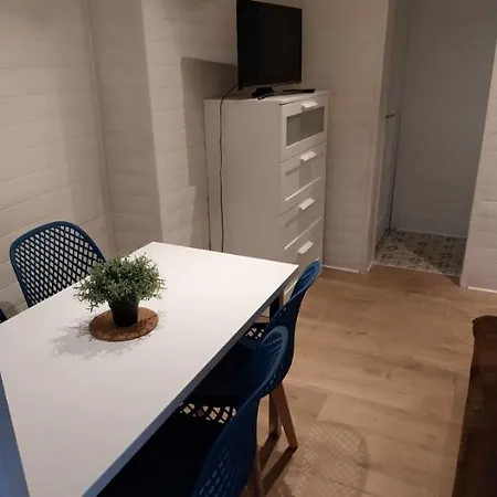 Διαμέρισμα 'le Patio' Avec Terrasse *